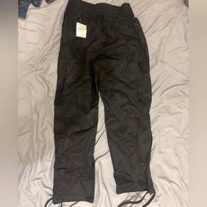 BNWT Cargo pants
